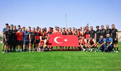 Teknik Direktör İle Yollar Ayrıldı!