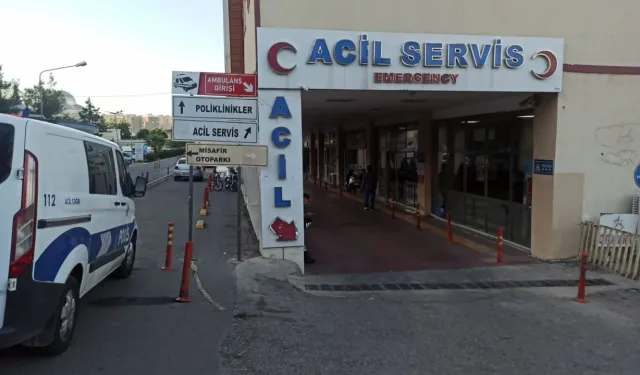 Şanlıurfa’da Araç Alev Topuna Döndü: Ölü Ve Yaralı Var