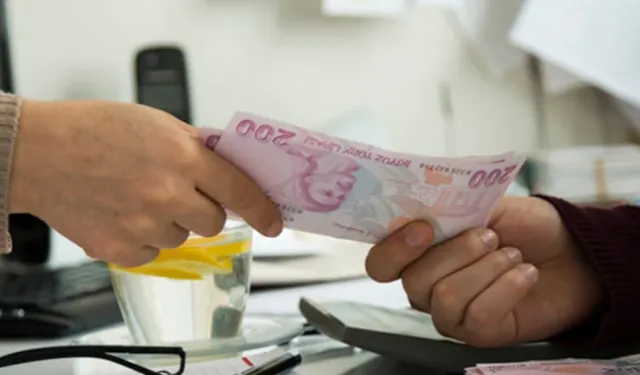 bankalar Neden Emekli Peşinde? 3 Yıllık Planın Sırrı Ne?