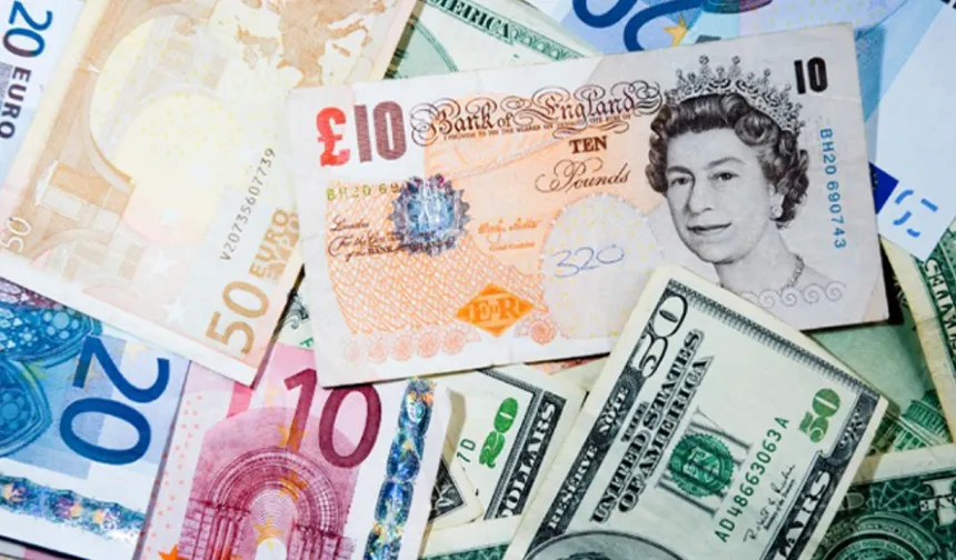 Dolar Ve Euro'da Tarihi Zirve! Kurda Dalgalanma Sürüyor