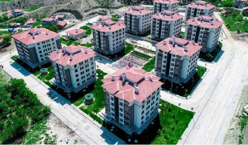 TOKİ'den Vatandaşa İyi Haber: Ayda 9 Bin Lira Öderim Diyene Bu Şehirlerden Ev Şansı