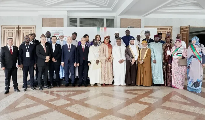 Ak Parti Şanlıurfa Milletvekili Abdurrahim Dusak Senegal’de Kritik Toplantıya Katıldı