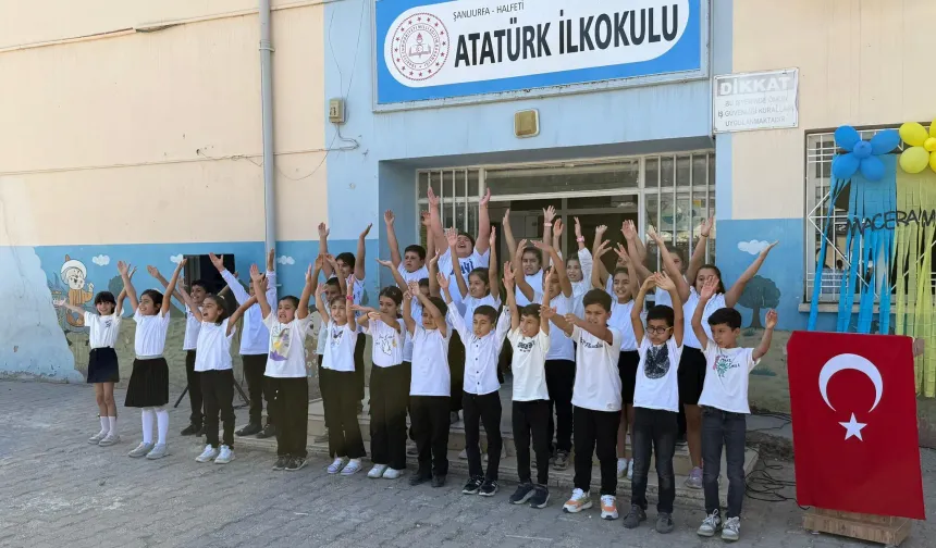 Halfeti'de İlköğretim Haftası Coşkuyla Kutlandı