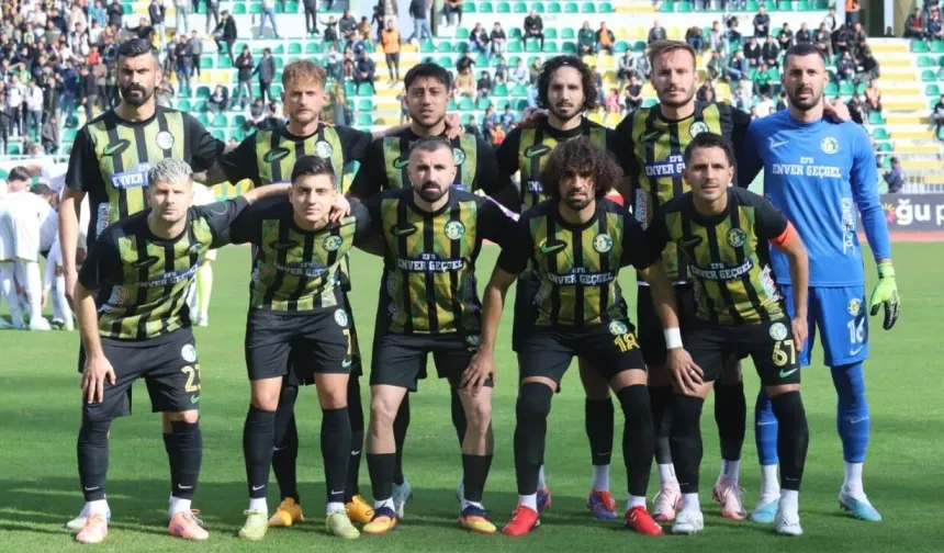 Şanlıurfaspor’a Maç Öncesi Şok: Sadık Çiftpınar İstanbul’da Yok